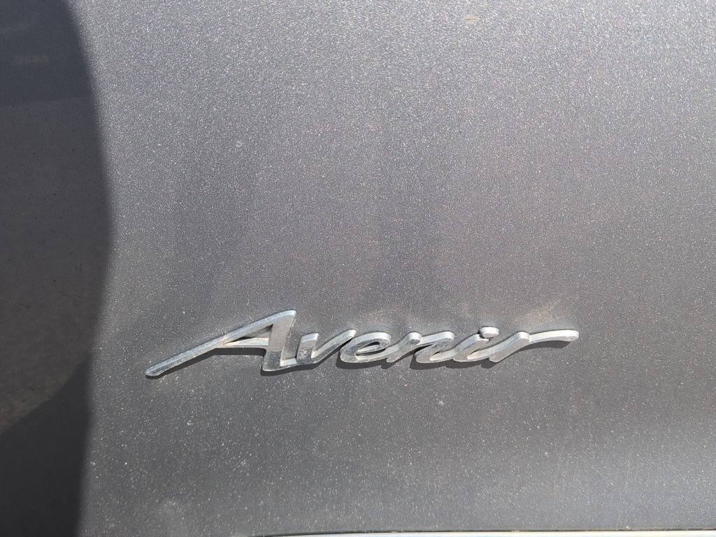 Used 2024 Buick Enclave Avenir w/ Avenir Technology Package AWD/4WD image 11
