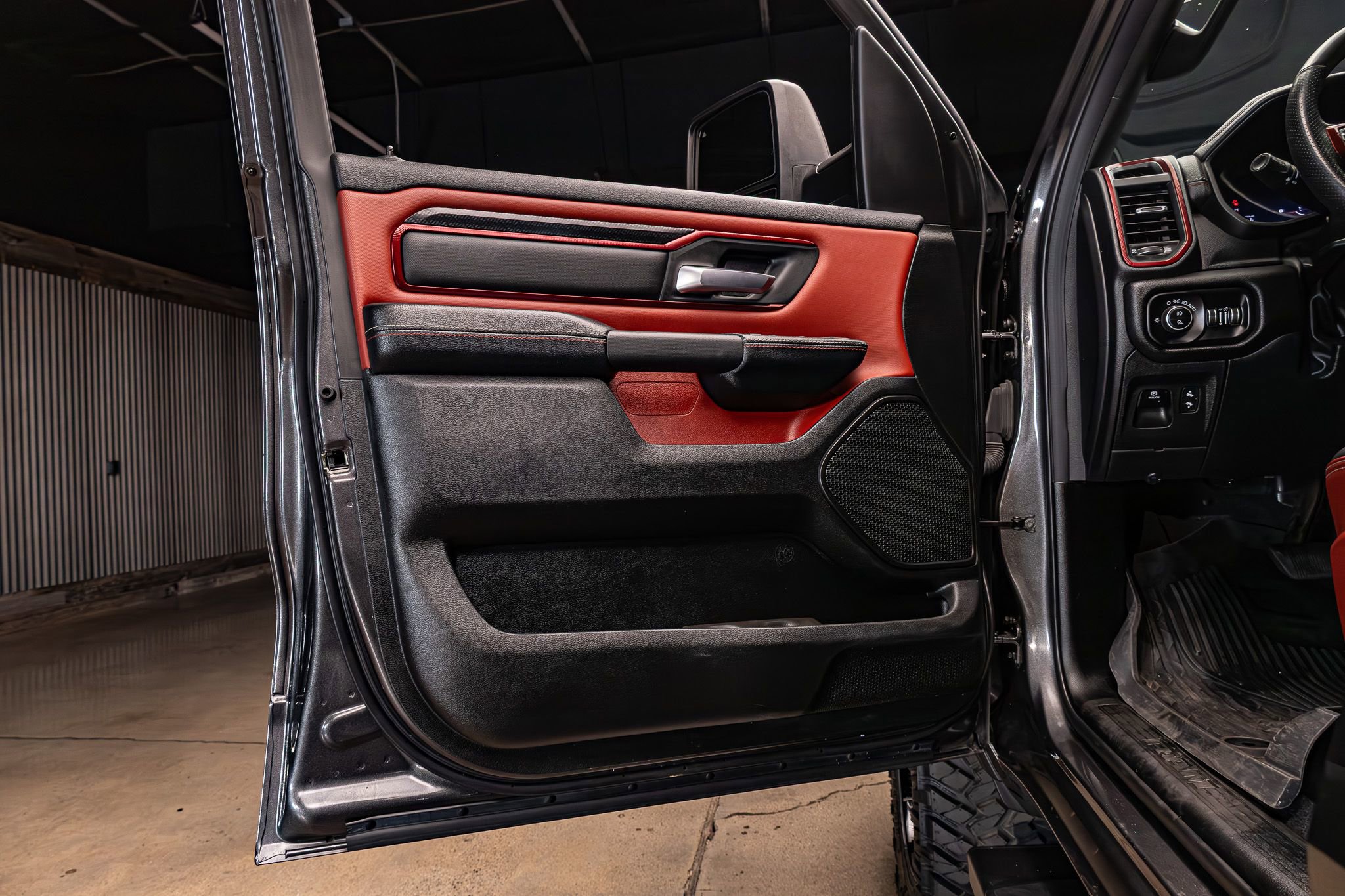 Used 2025 RAM 1500 Rebel w/ Trailer Tow Group image 30