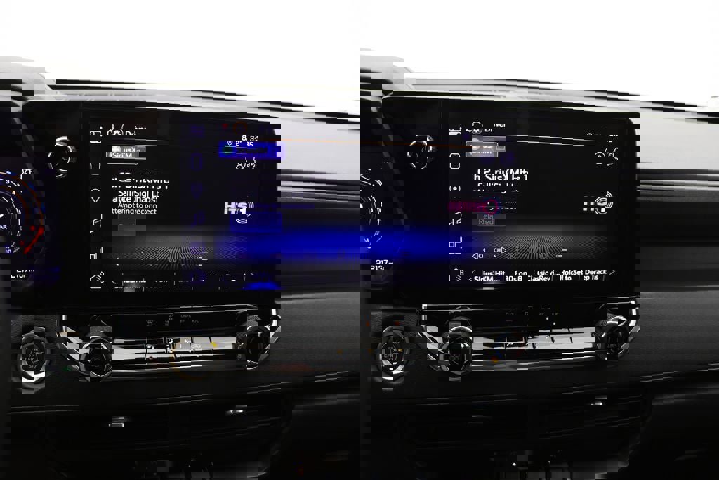 Used 2024 Chevrolet Colorado Trail Boss w/ Technology Package image 24