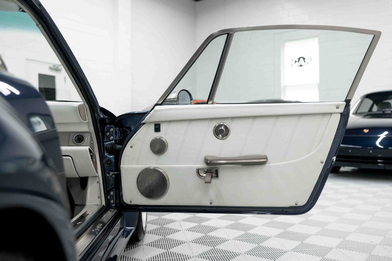 Used 1991 Porsche 911 Carrera image 79