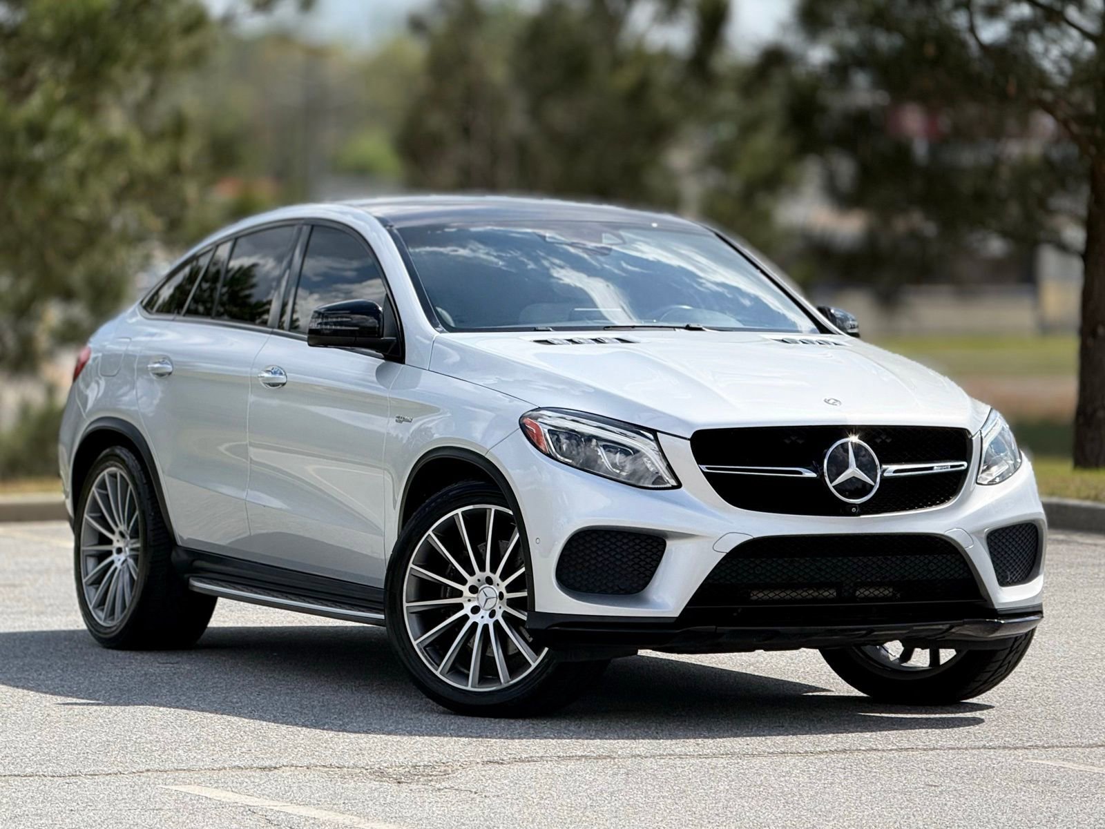Used 2019 Mercedes-Benz GLE 43 AMG 4MATIC Coupe image 13