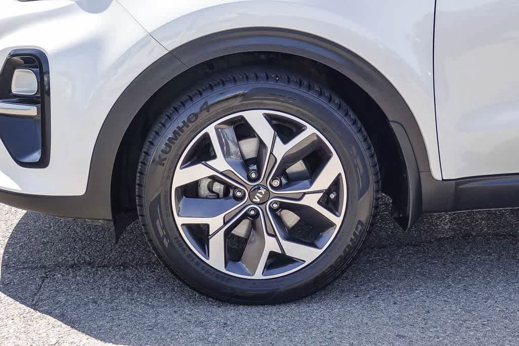 Certified 2020 Kia Sportage EX FWD image 10