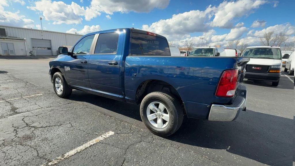 Used 2021 RAM 1500 Classic SLT image 6