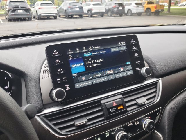 Used 2020 Honda Accord EX image 24