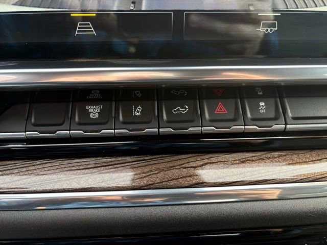 Used 2024 Chevrolet Silverado 3500 LT AWD/4WD image 19