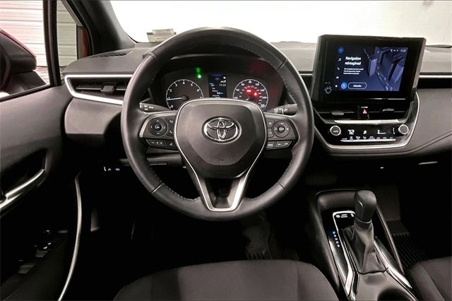 Used 2023 Toyota Corolla SE image 5