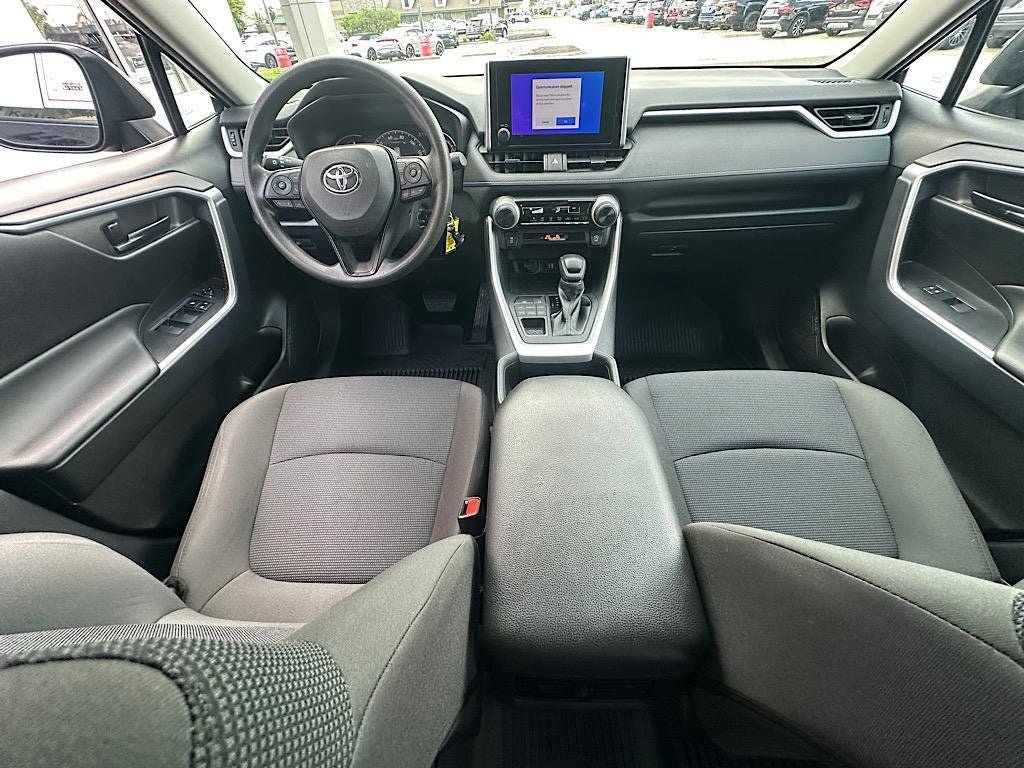 Certified 2023 Toyota RAV4 LE AWD/4WD image 17