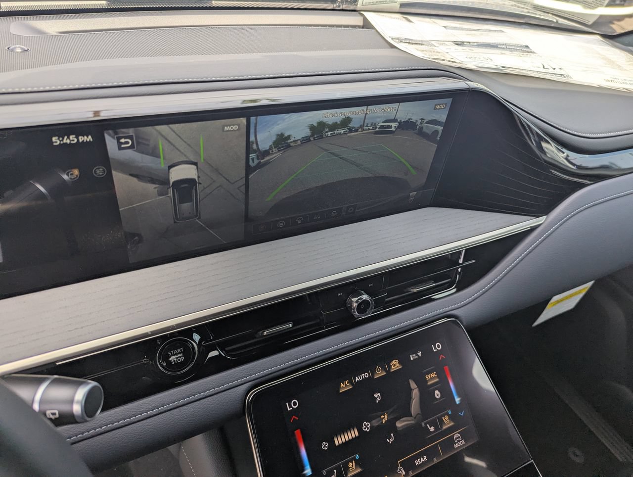 New 2027 INFINITI QX80 Sensory AWD/4WD image 18