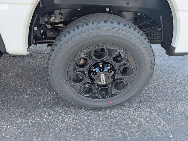 New 2026 Ford F350 Lariat w/ Black Appearance Package AWD/4WD image 25