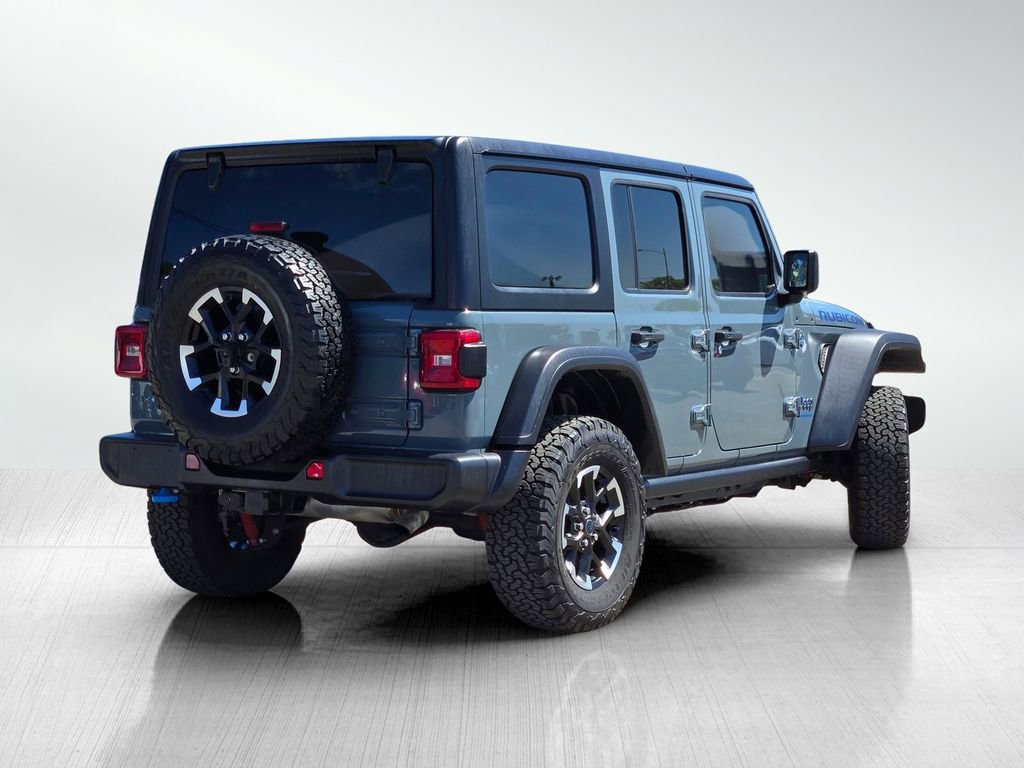 Used 2024 Jeep Wrangler Unlimited Rubicon 4xe w/ Convenience Group AWD/4WD image 4