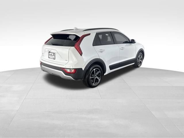 Certified 2025 Kia Niro EX FWD image 7