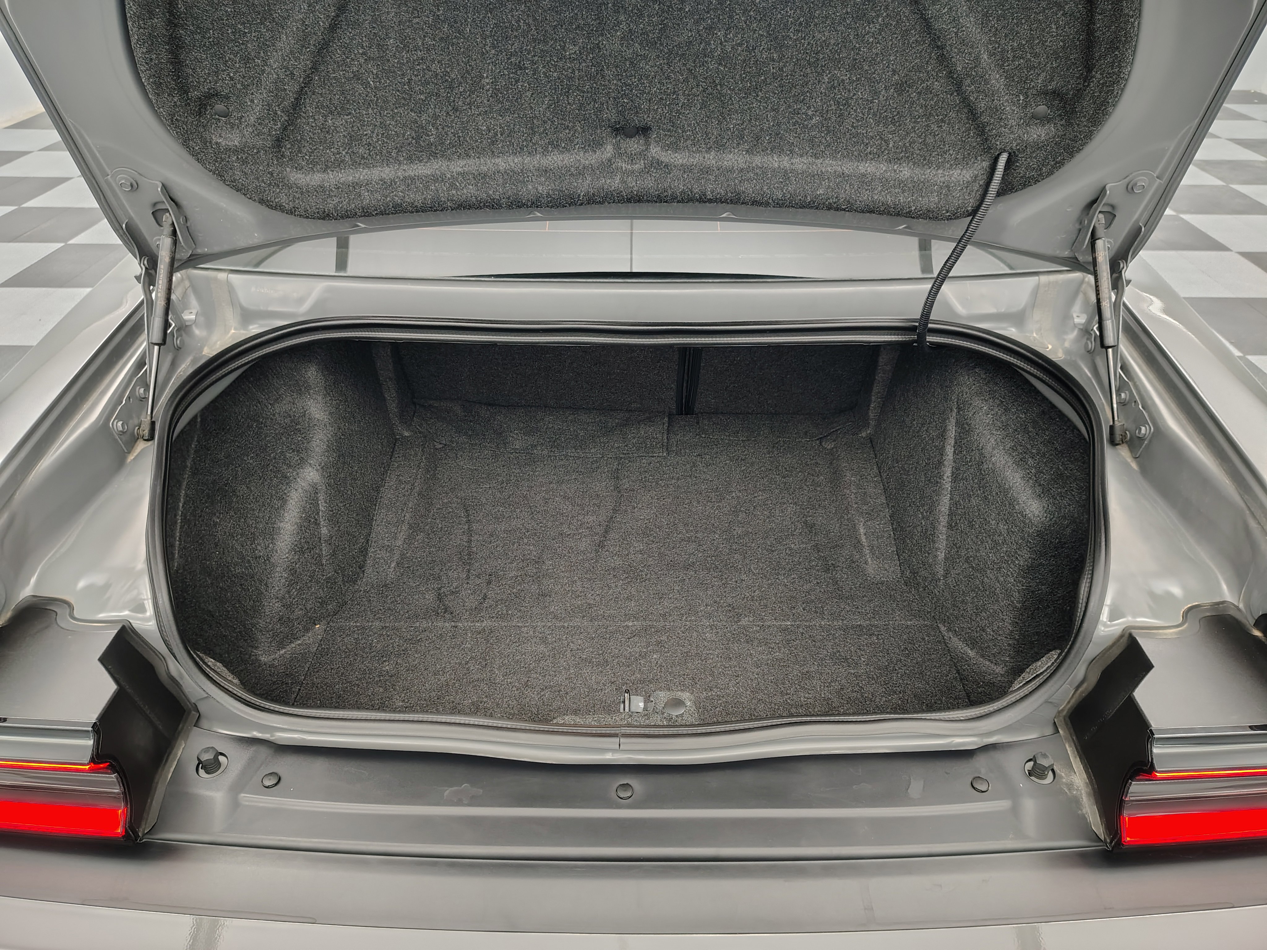 Used 2023 Dodge Challenger SRT Hellcat image 36