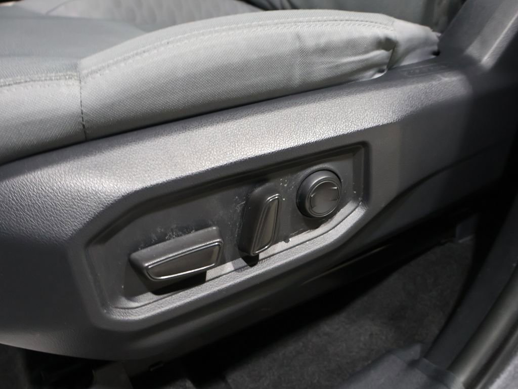 Used 2025 Toyota Tundra SR5 image 12