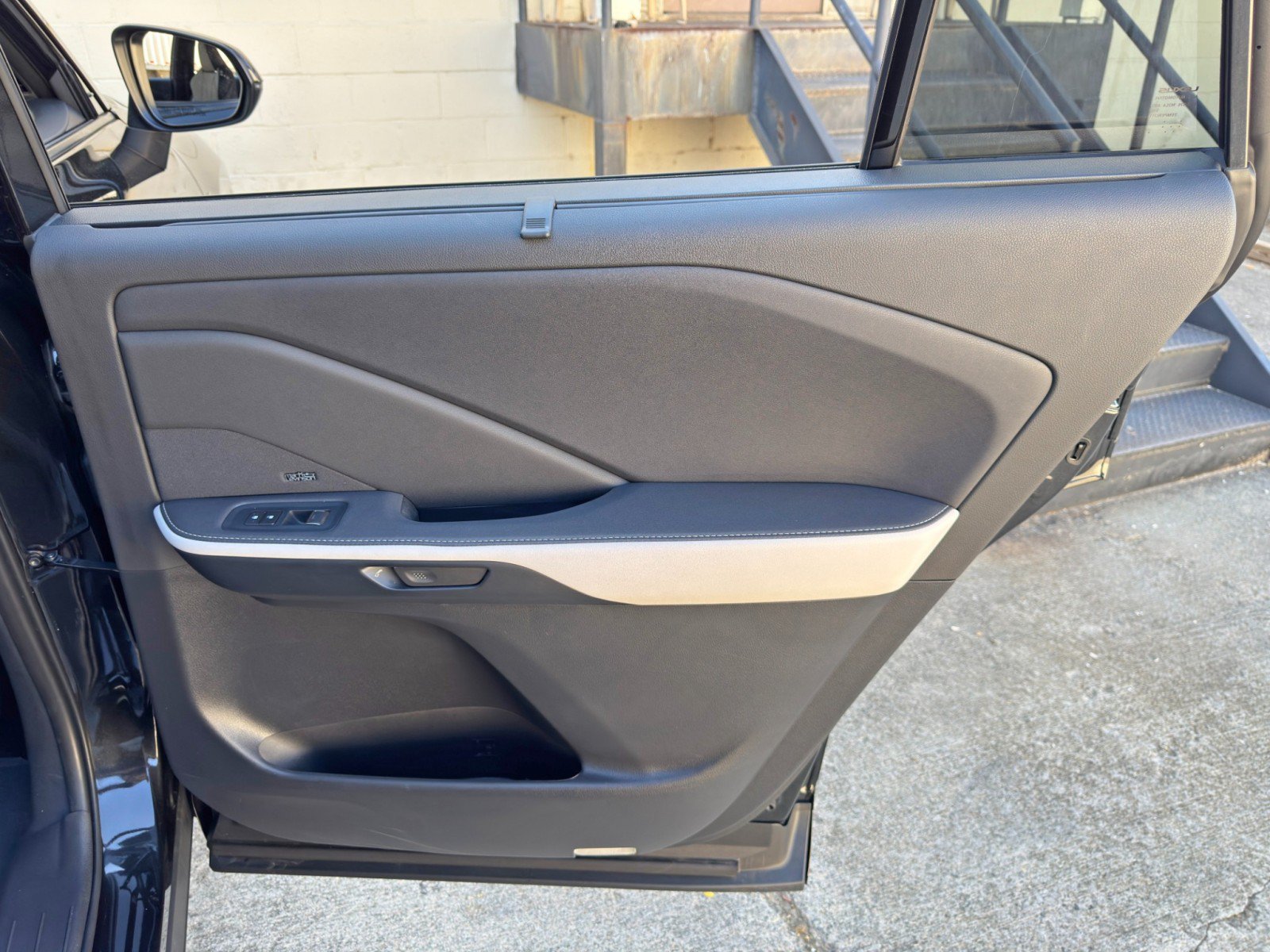 Used 2025 Lexus TX 500h AWD w/ Technology Package image 44