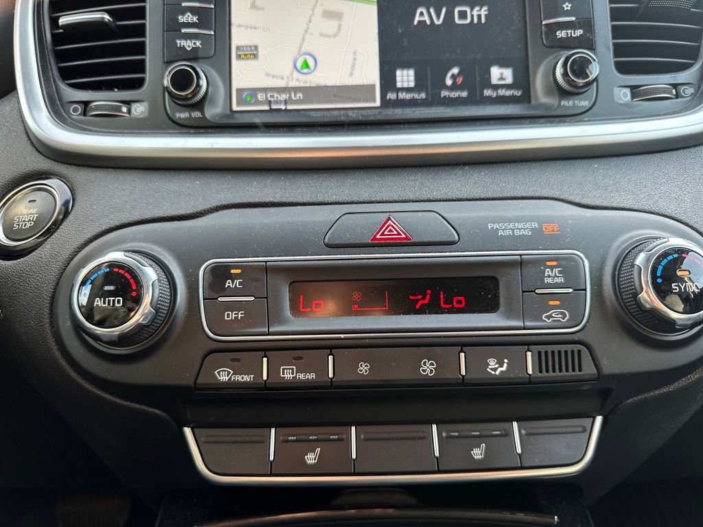 Used 2019 Kia Sorento SX image 14