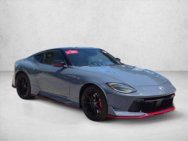 Certified 2024 Nissan Z Performance w/ Floor Mat Package RWD image 3