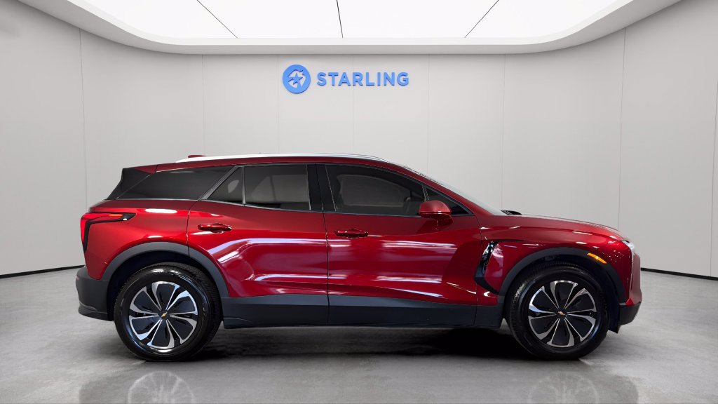 Used 2024 Chevrolet Blazer EV LT AWD/4WD image 12