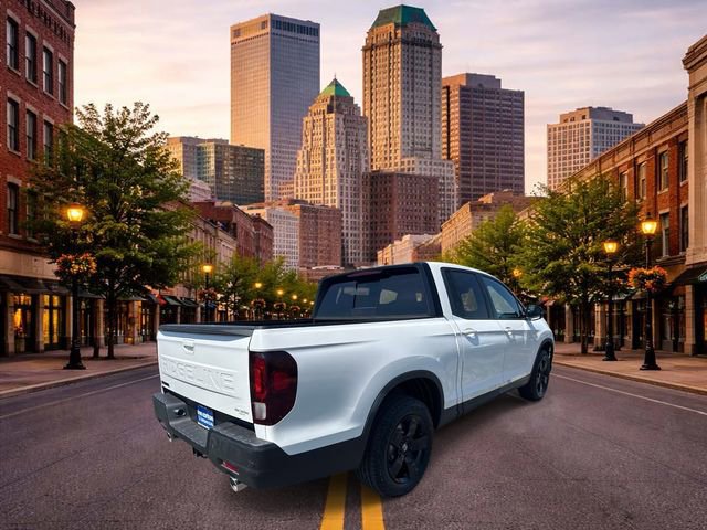 New 2026 Honda Ridgeline Black Edition image 4