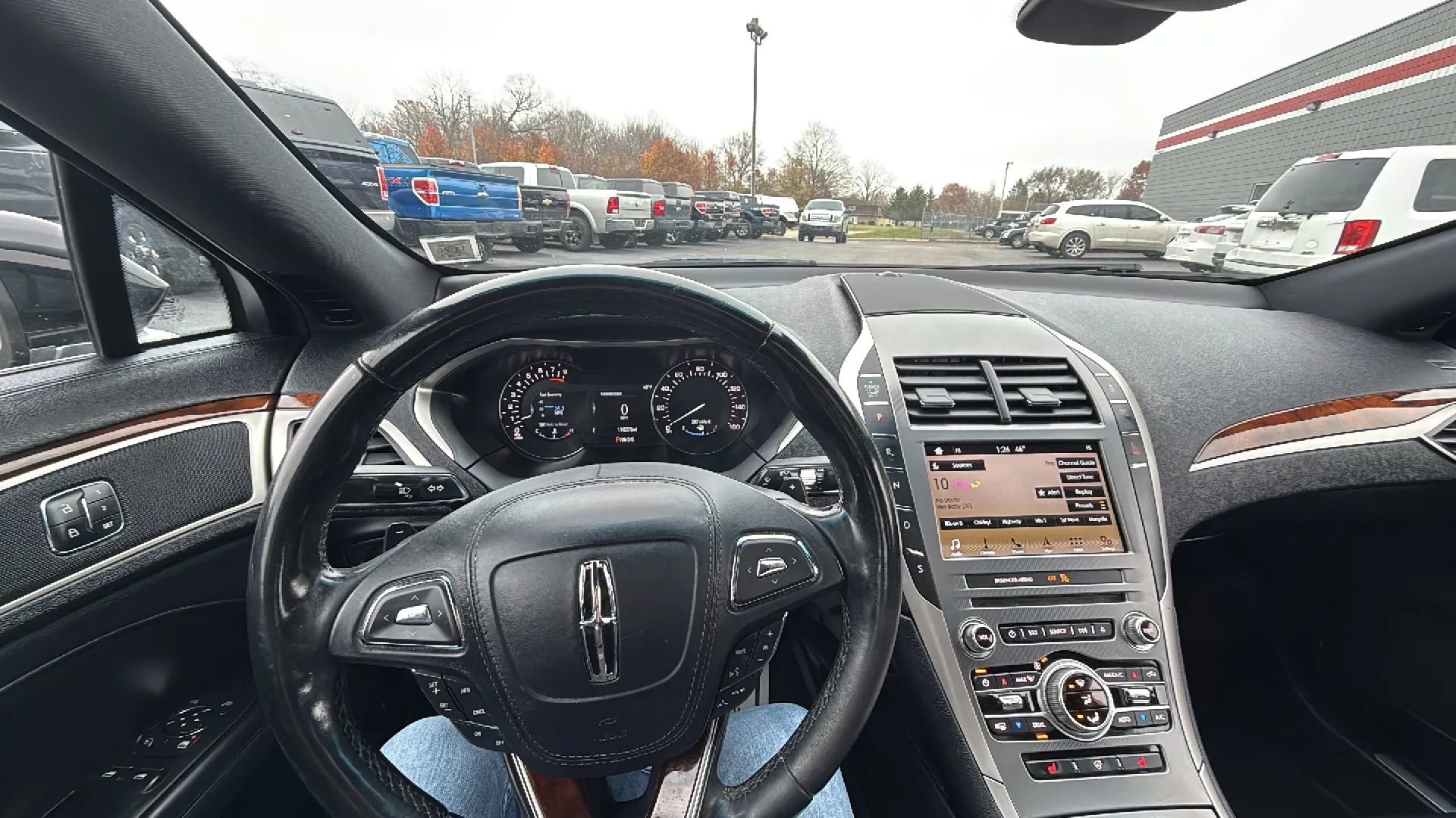 Used 2017 Lincoln MKZ Select w/ Select Plus Package image 19