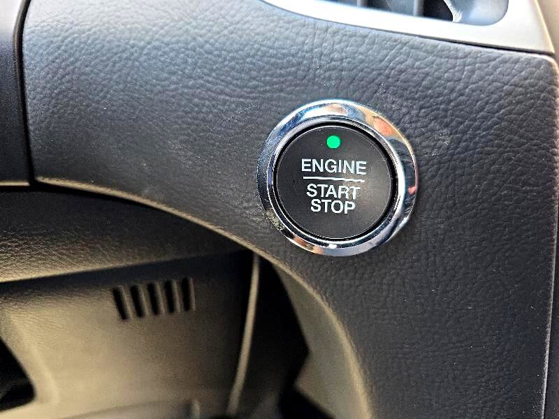 Used 2022 Ford Edge SEL image 17