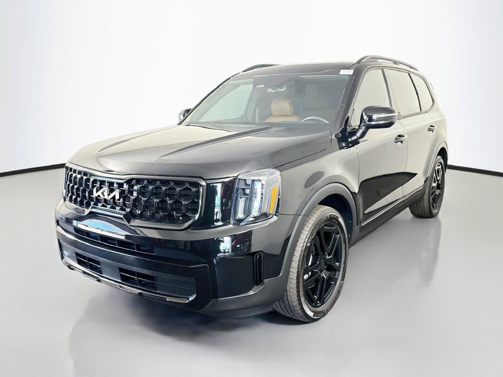 Used 2025 Kia Telluride EX X-Line AWD/4WD image 4