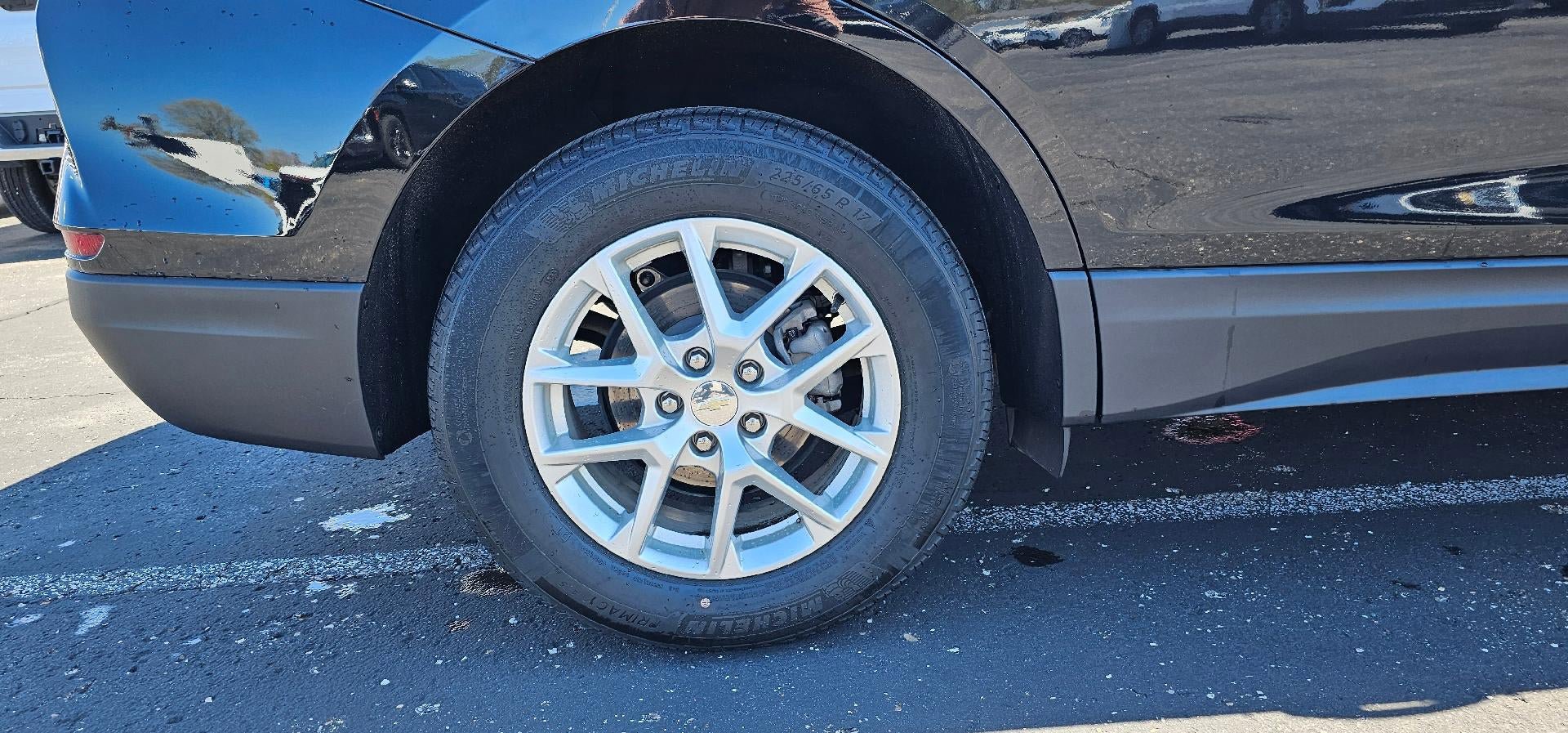 Used 2024 Chevrolet Equinox LS w/ LPO, Floor Liner Package FWD image 8