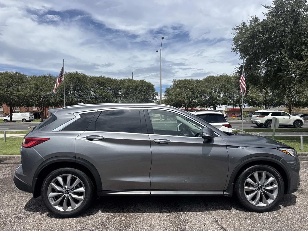 Used 2021 INFINITI QX50 Luxe FWD image 10