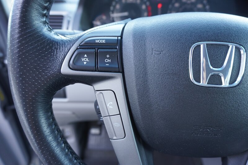 Used 2012 Honda Odyssey EX-L image 18