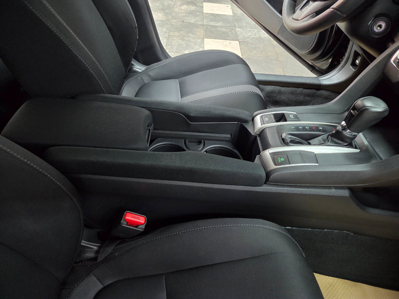 Used 2020 Honda Civic LX image 25