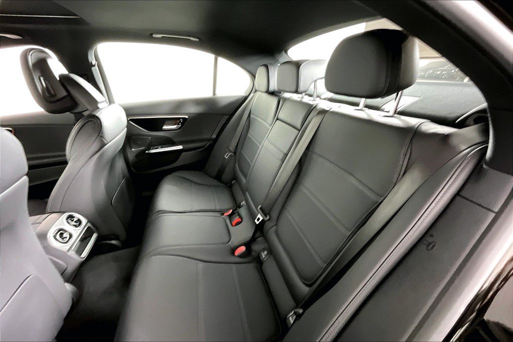 Certified 2025 Mercedes-Benz C 300 4MATIC Sedan image 18