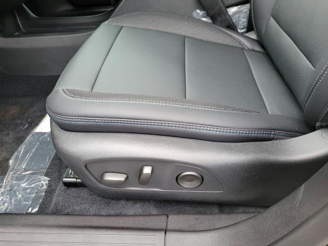 New 2026 Chevrolet Equinox EV LT image 9