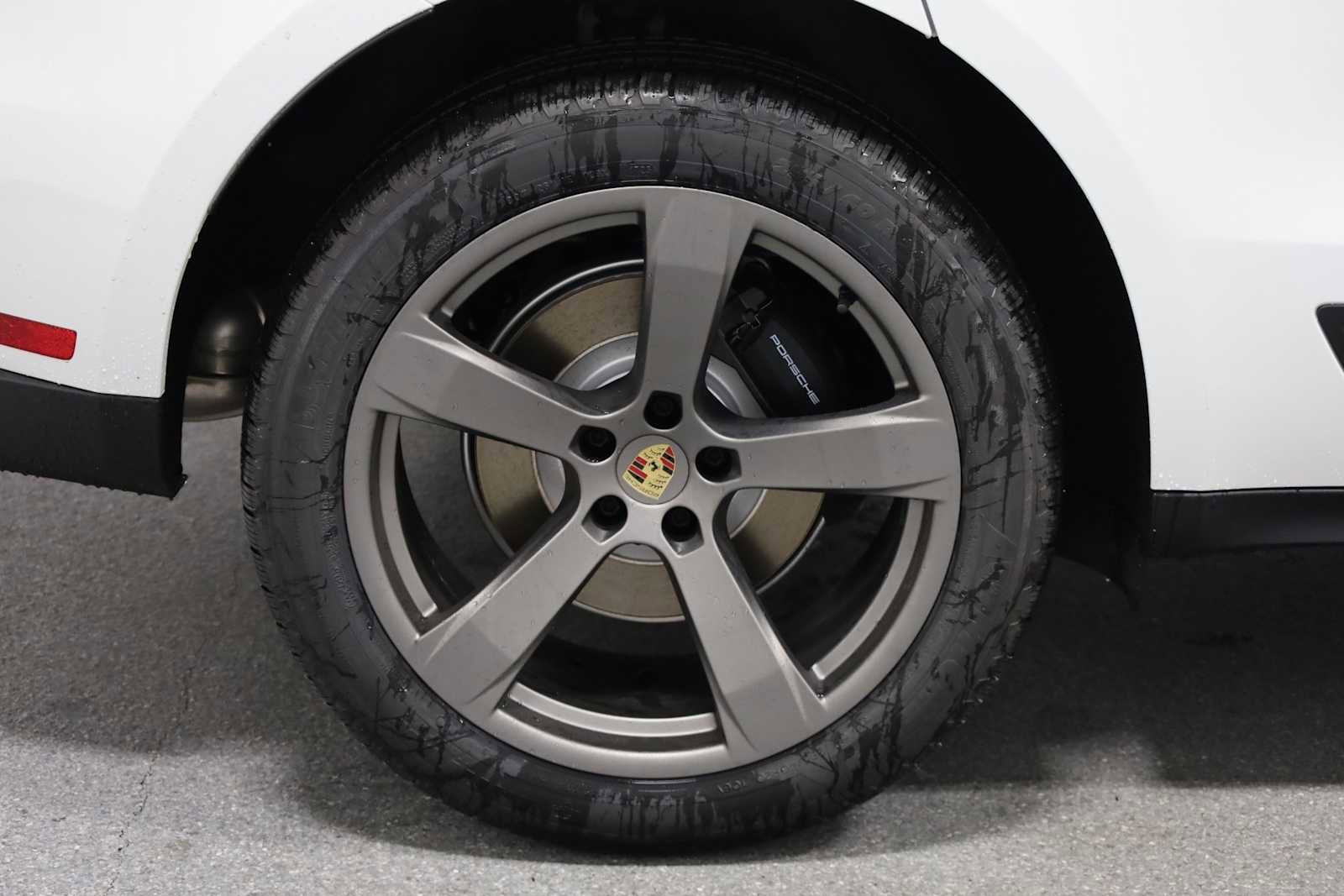 New 2026 Porsche Macan image 37