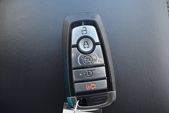 Used 2023 Ford Explorer XLT w/ Equipment Group 202A AWD/4WD image 33