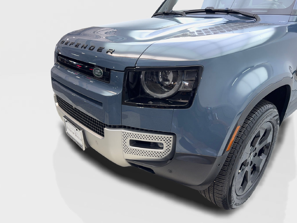 Used 2023 Land Rover Defender 110 SE AWD/4WD image 18