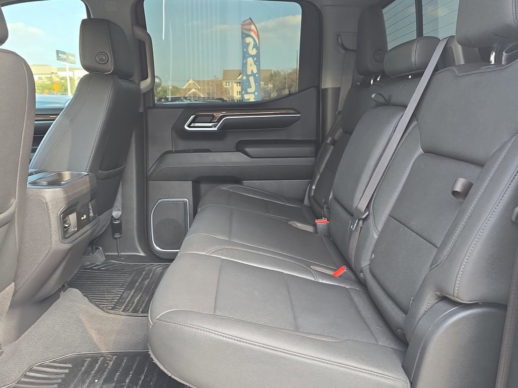 Used 2024 Chevrolet Silverado 1500 LT Trail Boss w/ LT Trail Boss Premium Package image 14