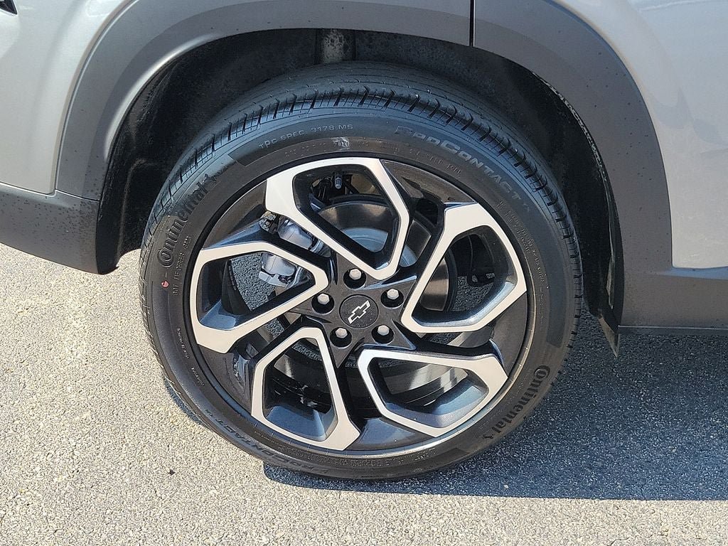 Used 2024 Chevrolet Trax RS w/ Driver Confidence Package FWD image 7