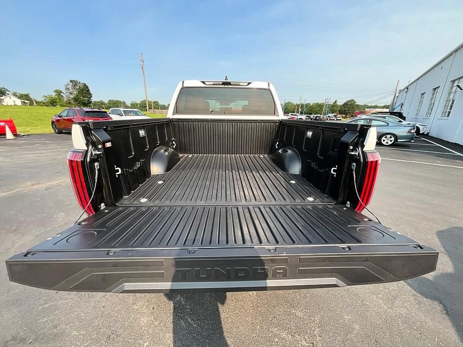 Used 2026 Toyota Tundra TRD Pro AWD/4WD image 9