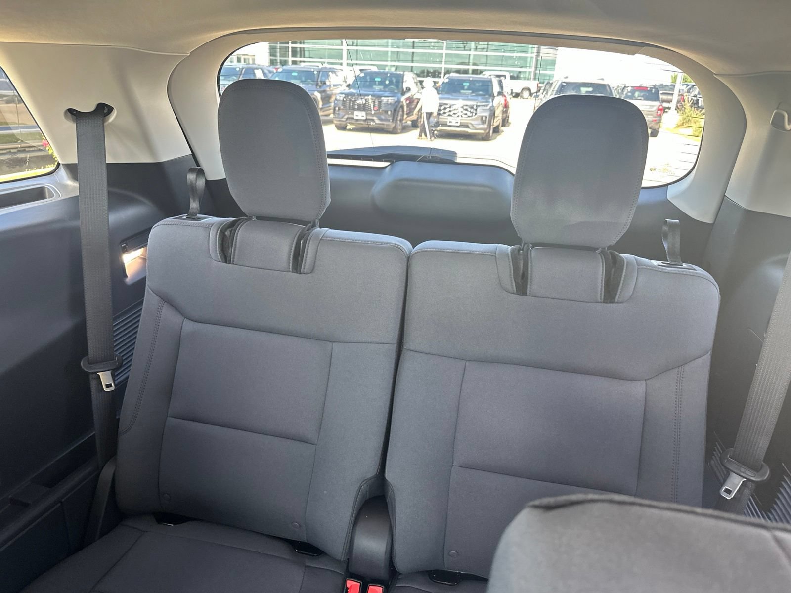 New 2026 Ford Explorer Active RWD image 14