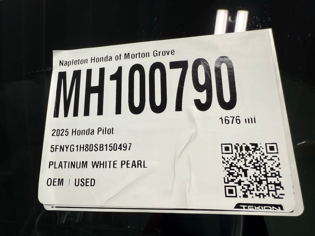 Used 2025 Honda Pilot Elite image 39