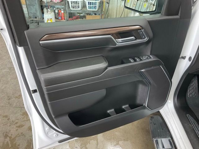 Used 2024 Chevrolet Silverado 1500 RST image 8