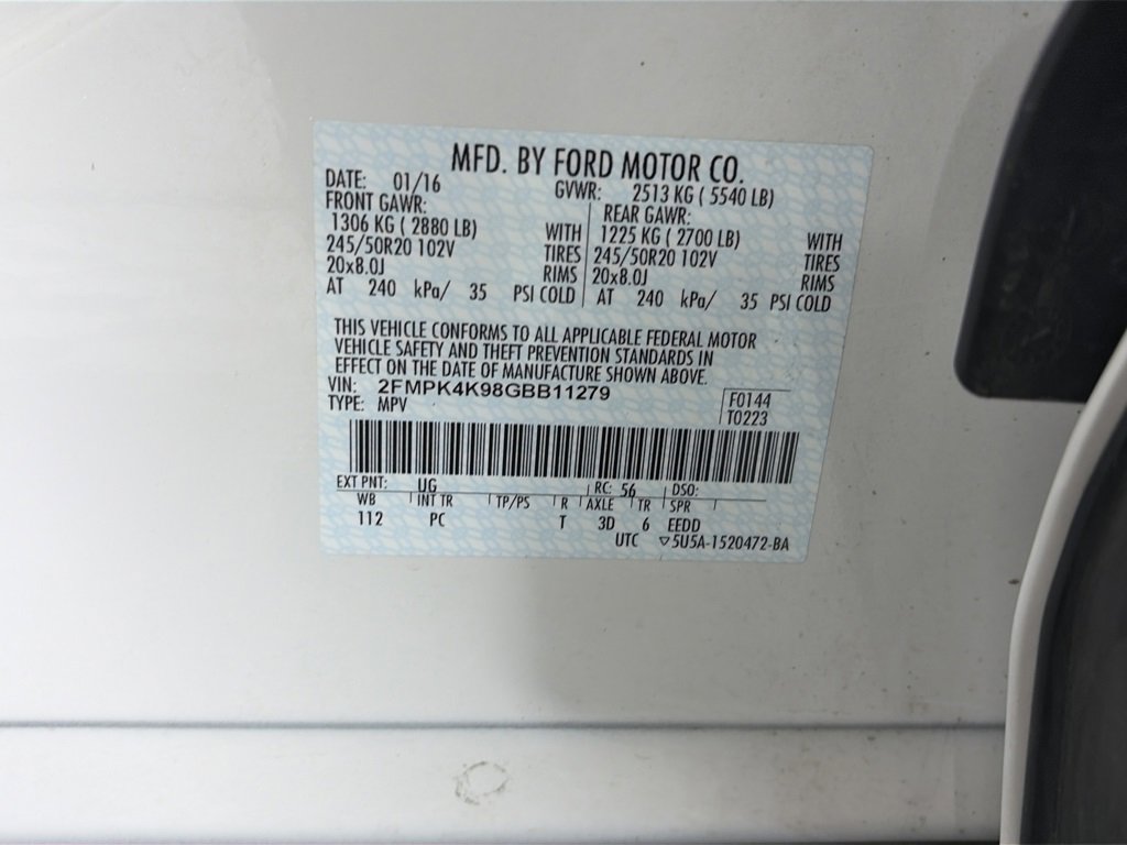 Used 2016 Ford Edge Titanium w/ Equipment Group 302A image 9