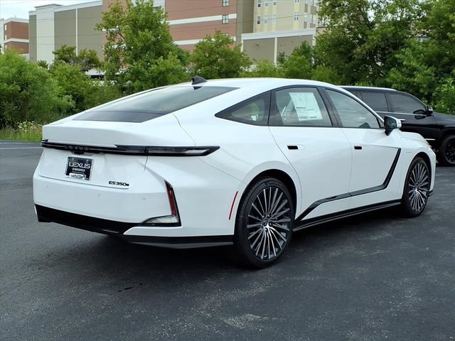 New 2026 Lexus ES 350e FWD image 8