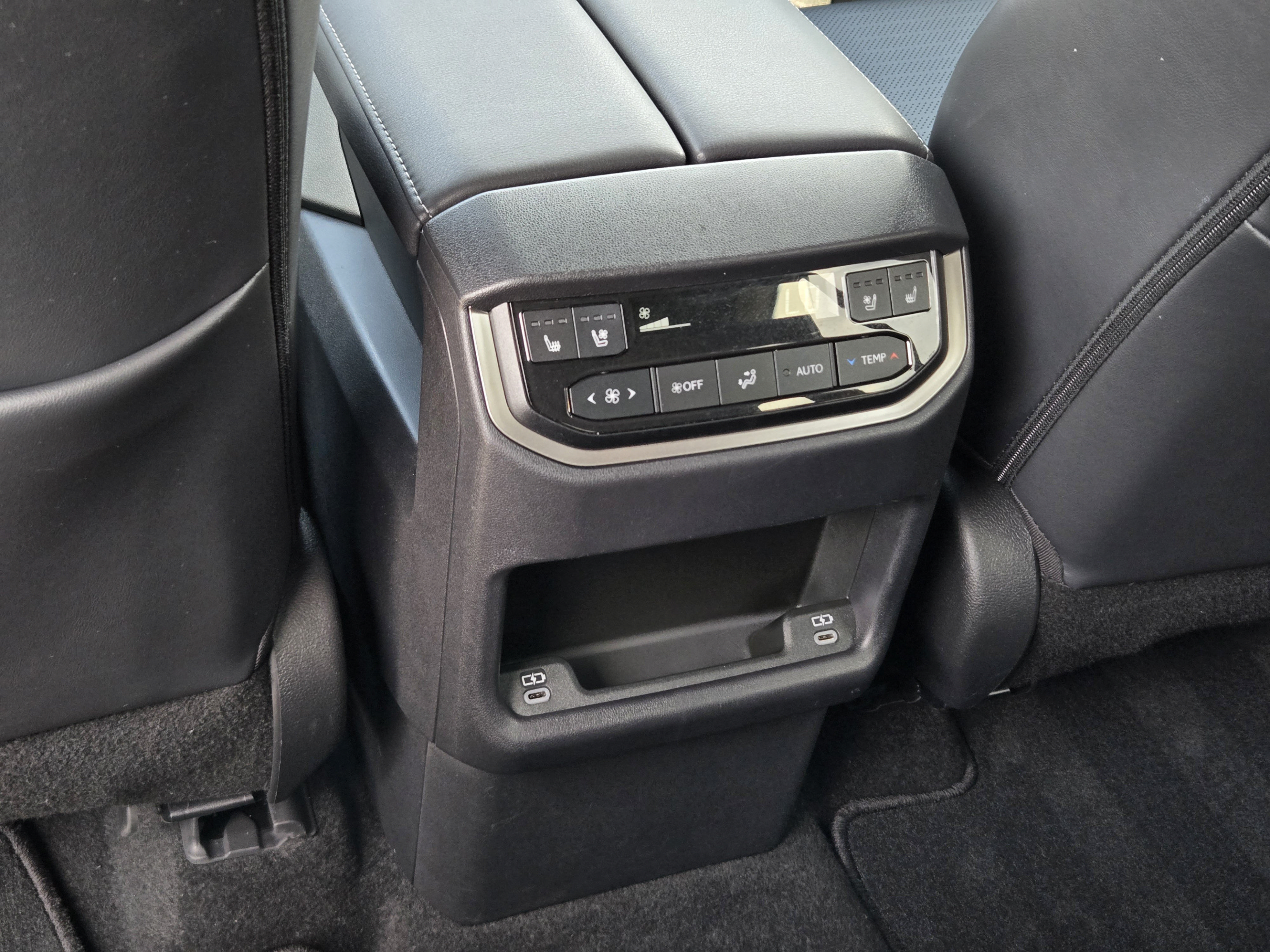 Certified 2026 Lexus TX 350 AWD w/ Technology Package image 27