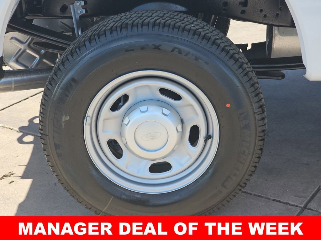 New 2026 Ford F250 XL w/ FX4 Off-Road Package image 39