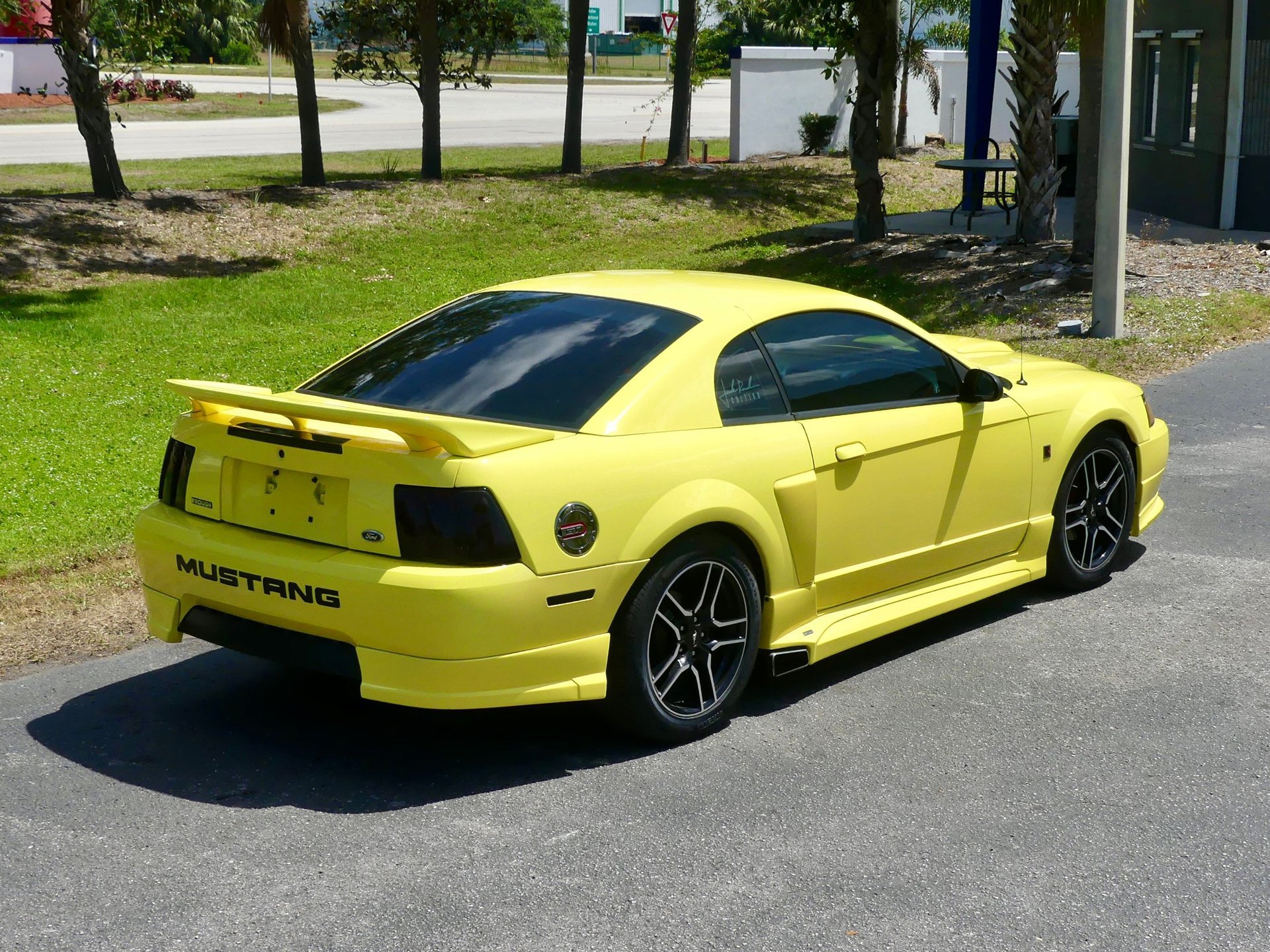 Used 2001 Ford Mustang GT RWD image 24