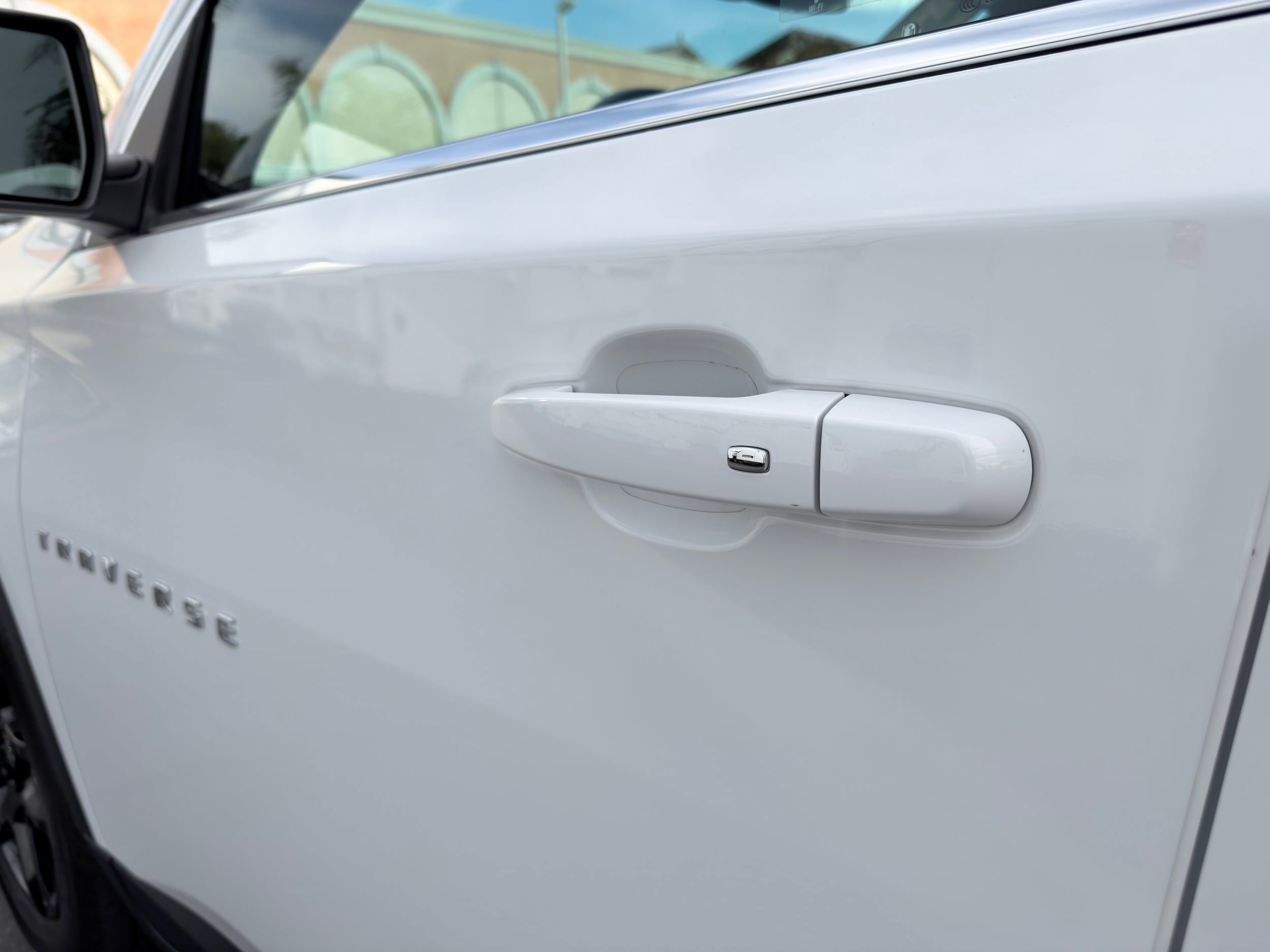 Used 2023 Chevrolet Traverse LT FWD image 34