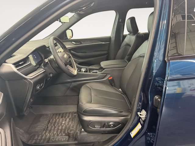 New 2026 Jeep Grand Cherokee L Limited AWD/4WD image 8