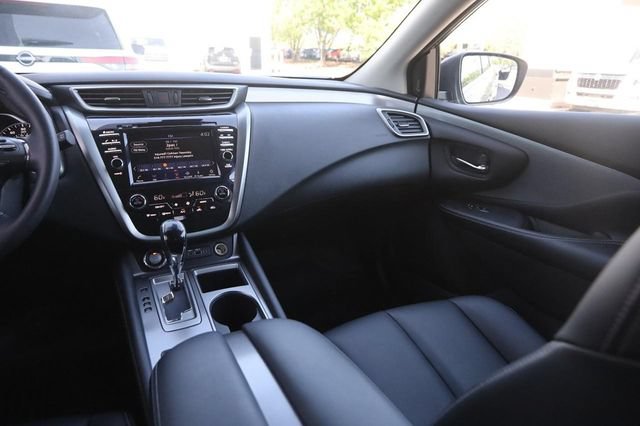 Certified 2024 Nissan Murano SV FWD image 25