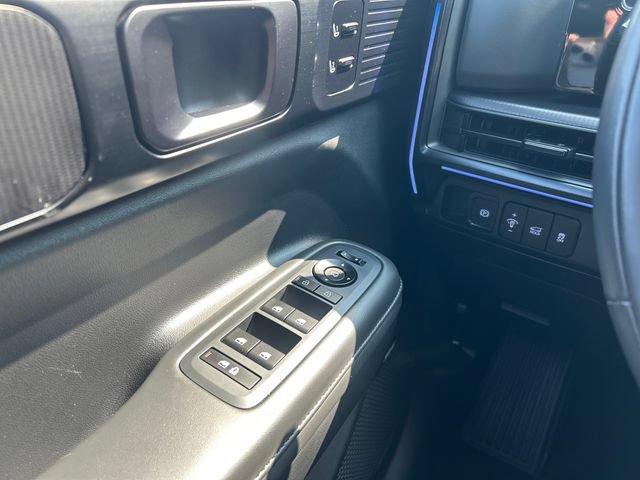 Certified 2025 Hyundai Santa Fe Calligraphy AWD/4WD image 12