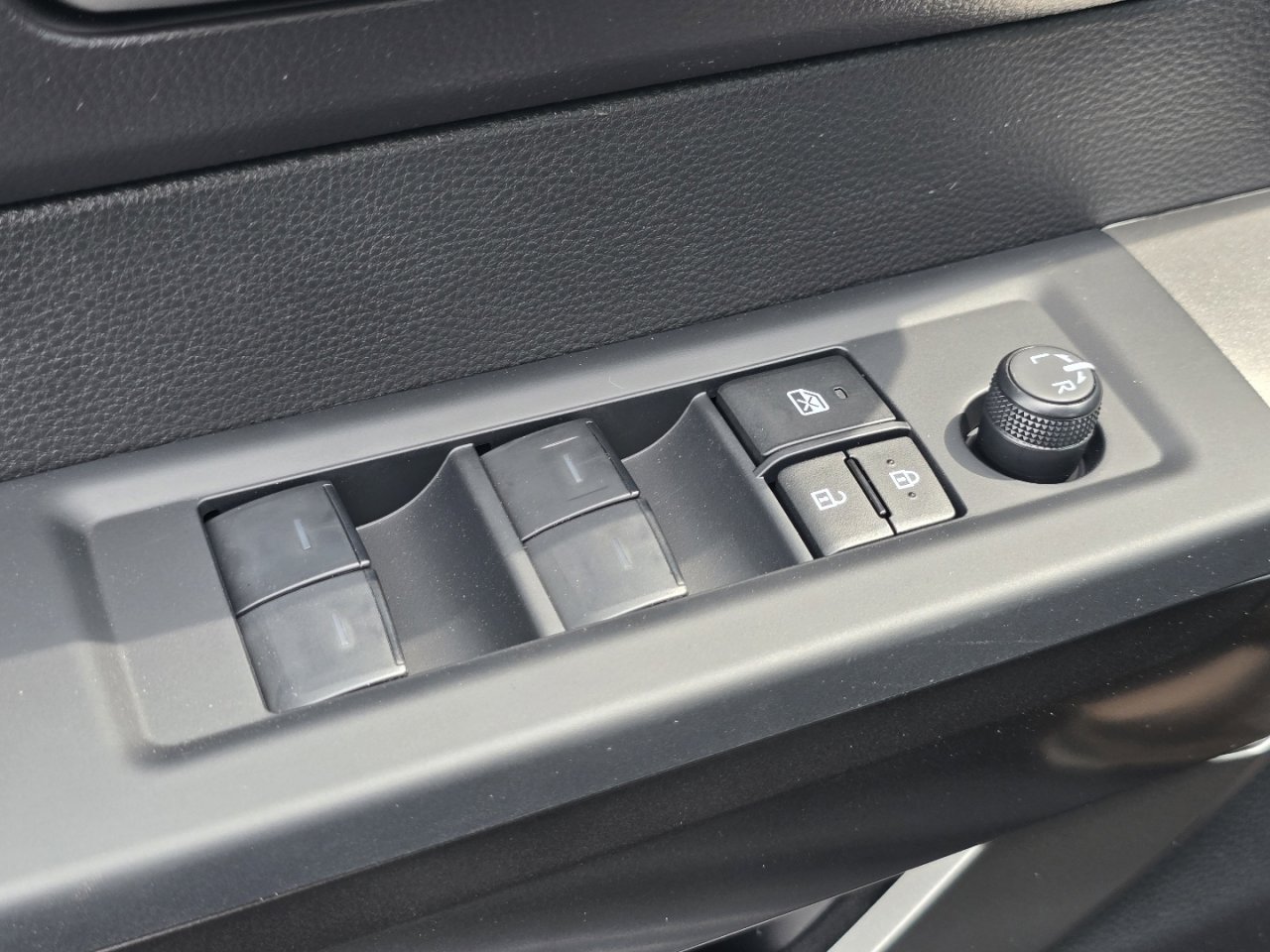 New 2026 Toyota Tundra SR5 image 21